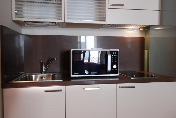 UR-NEST Plaza Mayor image 13